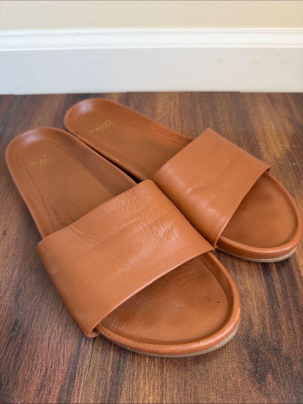 Beek Gallito Leather Slides Minimalist Camel Brown Sandals Womens 9